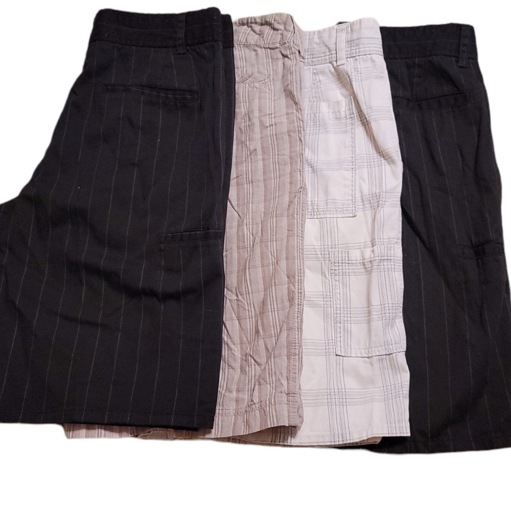 Lot of 4 pairs of Men's Op casual shorts
